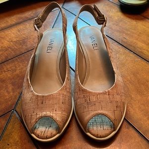Vaneli Cork sandals